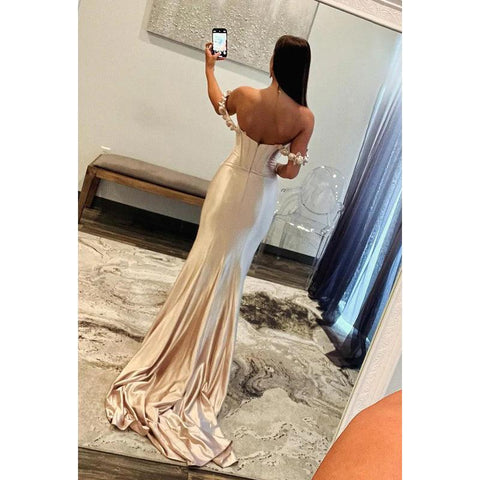 Vestido de fiesta de satén elegante clásico de corte trompeta/sirena con hombros descubiertos y mangas casquillo