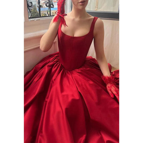 Vestido de noche de satén con tirantes finos, corte en A y cola con abertura lateral para fiesta y graduación 