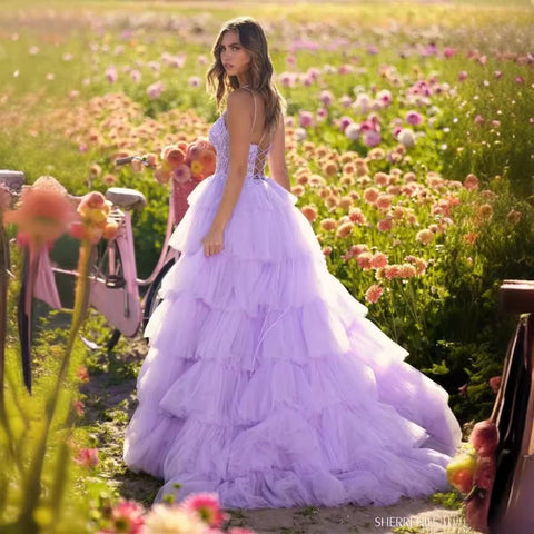 High-end ladies purple ball gown, light luxury sling cake skirt lace decoration photography evening dress