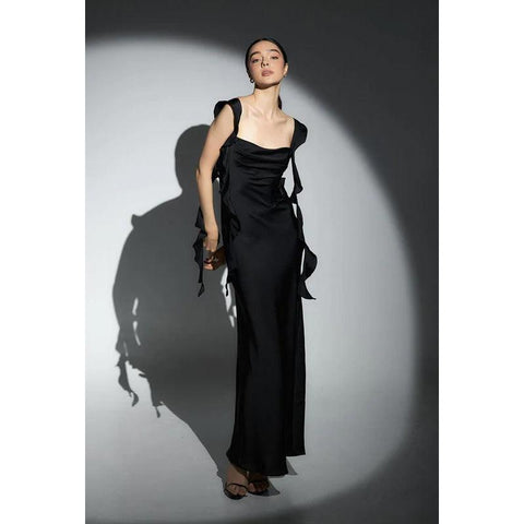 Robe de soirée fourreau simple et décontractée à bretelles carrées et dos ouvert