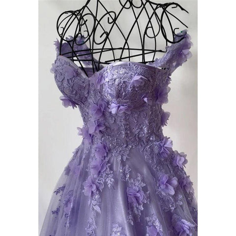 Vestido de noche glamuroso y dramático con hombros descubiertos, sin mangas, corte A y apliques