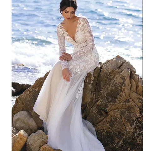 Mermaid Bride Gowns Long Sleeve V-Neck Lace Appliques Sexy Open Back Tulle Wedding Dresses Sweep Train Vestidos De Noive