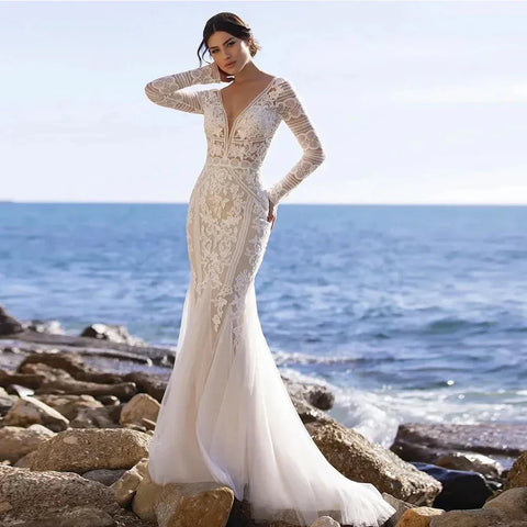 Mermaid Bride Gowns Long Sleeve V-Neck Lace Appliques Sexy Open Back Tulle Wedding Dresses Sweep Train Vestidos De Noive