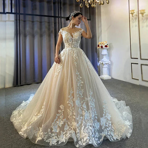 New Gorgeous Wedding Dresses Women's Elegant Off Shoulder A-Line Bridal Gowns Lace Applique Sleeveless Formal Party Robe De