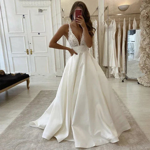 White Satin A Line Bridal Gowns Sexy Deep V Neck Wedding Dress Boho Vestido De Noiva Simple Appliques Back Less With Pocket