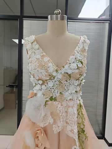 Robe de mariée élégante en tulle, coupe trapèze, col en V, dentelle florale, MW1009