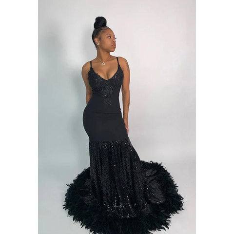 Robe de soirée longue en satin à paillettes et plumes, style sirène, col en V