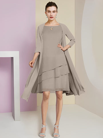 A-Line/Princess Jewel Neck Knee-Length Mother of the Bride Dresses