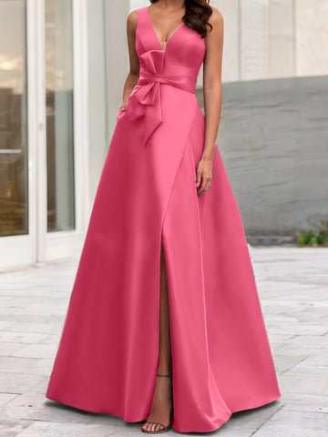 Vestidos de corte princesa/línea A para la madre de la novia, sin mangas, con escote en V y abertura lateral. 