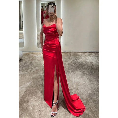 Vestidos de noche formales largos de satén con pliegues y sin tirantes, corte tubo/columna 