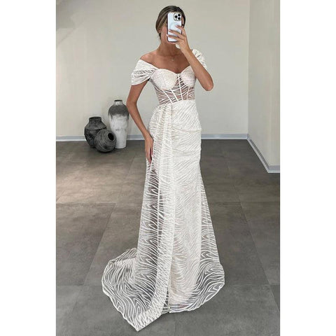 Vestido de fiesta glamuroso, dramático, con hombros descubiertos, mangas cortas y abertura en la espalda