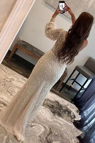 Robe de bal asymétrique à sequins avec fente