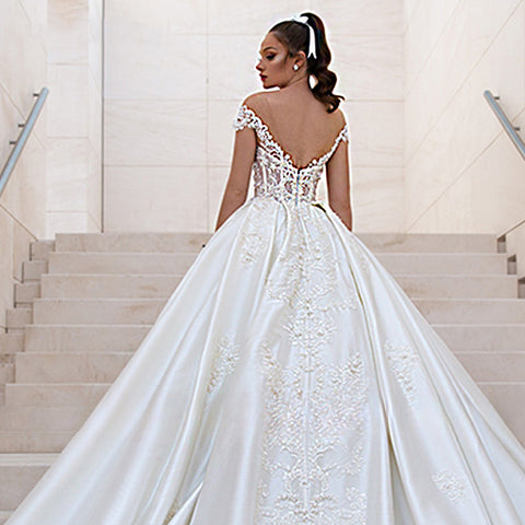 Vestidos de novia sexis con hombros descubiertos, corte en A, apliques de encaje, elegantes vestidos de novia sin mangas para fiestas en la playa, de satén con apliques de cuentas.