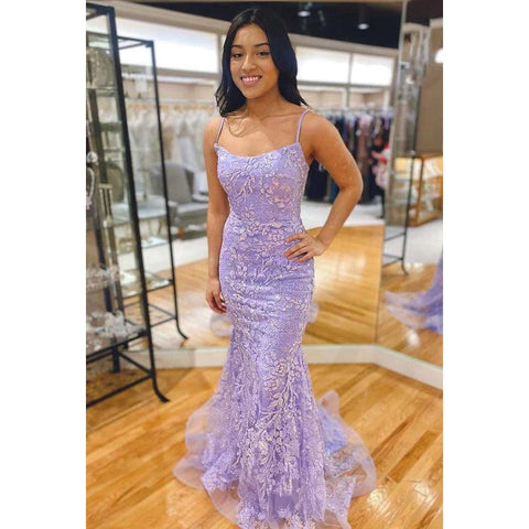 Vestido de fiesta largo de tul con cuentas, apliques de encaje y tirantes finos