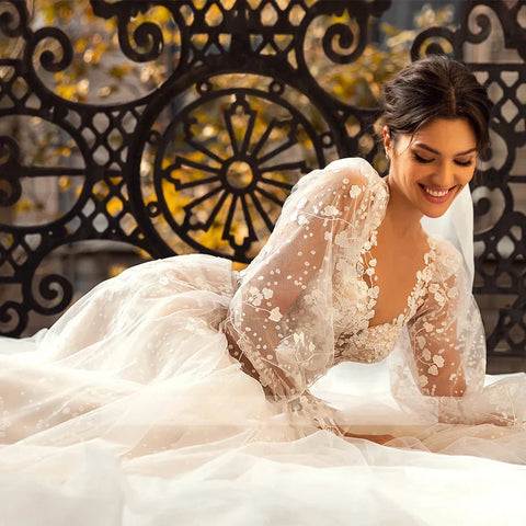 3D Flower Wedding Dress Lace Long Sleeve Women's Bridal Gownes Sexy V-neck Tulle Transparent A-line Dress Bohemia Robe Vestido