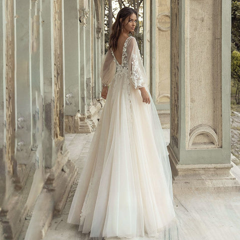 Elegant A-Line Wedding Dress Puff Sleeve Romantic Bridal Backless Beaded Appliques V-Neck Bride Dresses Vestido Noiva