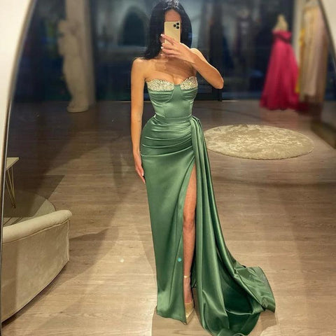 Vestido de fiesta de corte tubo, sin tirantes, con cuentas, mangas largas, verde, con abertura