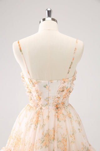 Jolie robe de soirée jaune trapèze à volants et imprimé floral