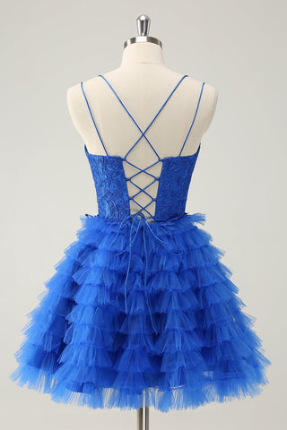 Robe de bal courte bleue mignonne, coupe trapèze, dos lacé, à volants et ornée de perles