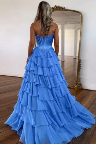 Vestido de fiesta largo de gasa con escote corazón, corte en A, volantes y corsé, con abertura