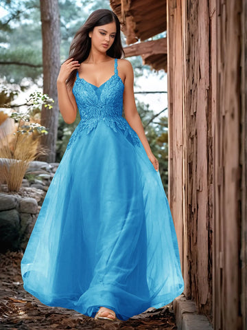 Pretty Hot Fix Sparkly Crystal Embroidery Prom Dress