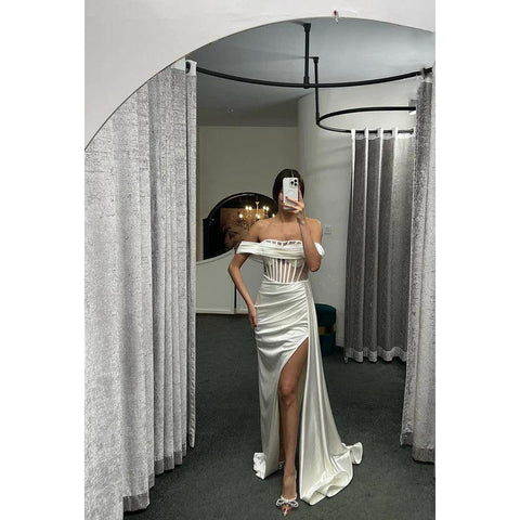 Sheath/Column Off-Shoulder Satin Pleats Sleeveless Prom Evening Formal Dress