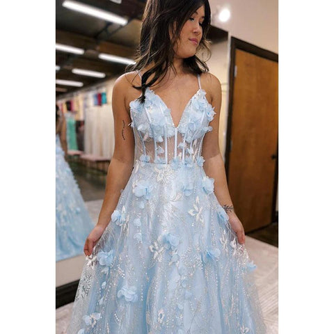 Robe de bal élégante et luxueuse à bretelles spaghetti et col en V avec appliques