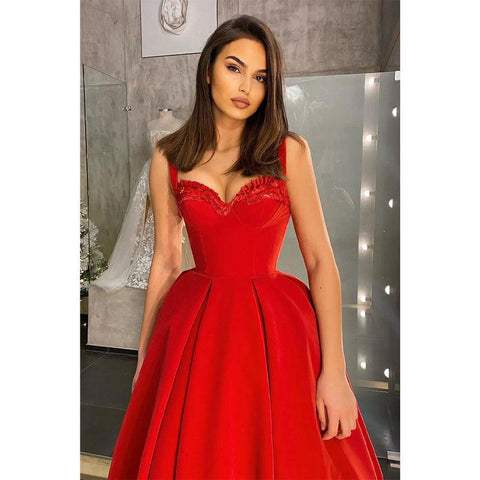 Robe de bal vintage rouge à bretelles spaghetti