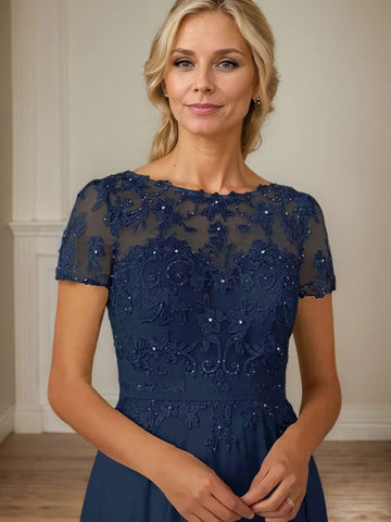 Vestido de gasa azul marino oscuro de corte en A con escote barco y lentejuelas 