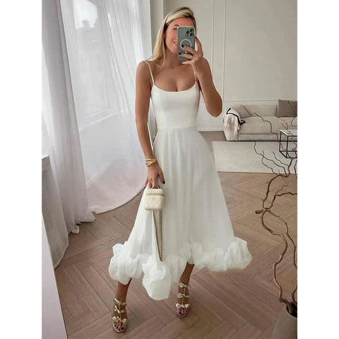 Vestidos de noche formales largos con tirantes finos y volantes redondos 