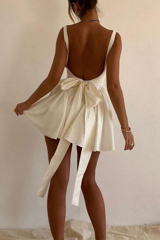 Robes de soirée Sweet Simplicity dos nu uni avec nœud et col carré 