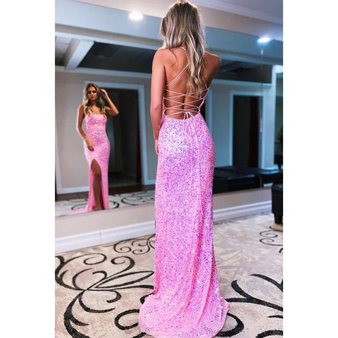 Vestido de fiesta sin mangas con abertura y lentejuelas y tirantes finos