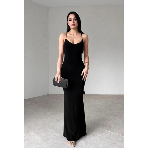 Robe de soirée fourreau simple et décontractée à bretelles spaghetti et dos ouvert