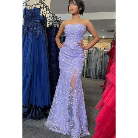 Robe de bal longue sans bretelles, fourreau, avec appliques et perles, avec fente