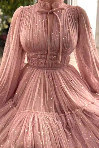 Vestidos de noche elegantes y dulces con lentejuelas, cuello mandarín y malla. 