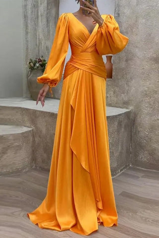 Elegante vestido de noche liso con tirantes cruzados y escote en V 