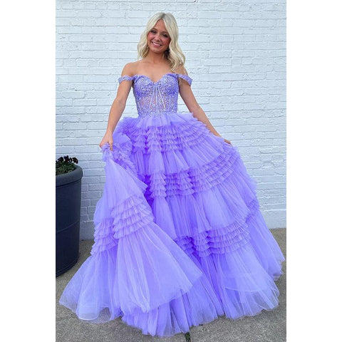 Elegante y lujoso vestido de fiesta de graduación con mangas cortas y hombros descubiertos, corte A y apliques