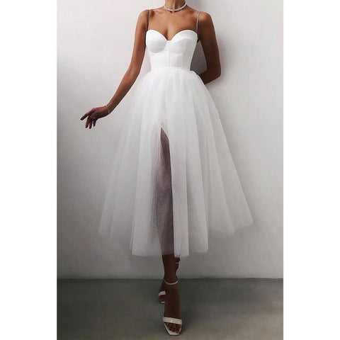 Vestido de fiesta de graduación sencillo con escote en V y tirantes finos 