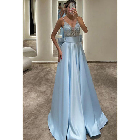 Vestido de noche largo de satén con lentejuelas, tirantes finos y escote en V, corte A