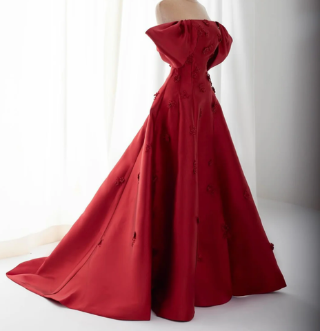 Elegante vestido de noche burdeos con flores 3D, hombros descubiertos, corte en A, estilo baile de graduación Y7637