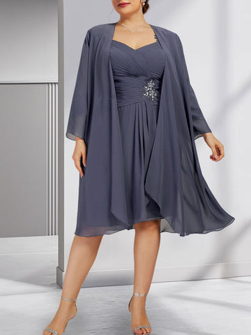 Sheath/Column Sweetheart Knee-Length Chiffon Mother of the Bride Dress With Beading Appliques Lace Sequins Pleated