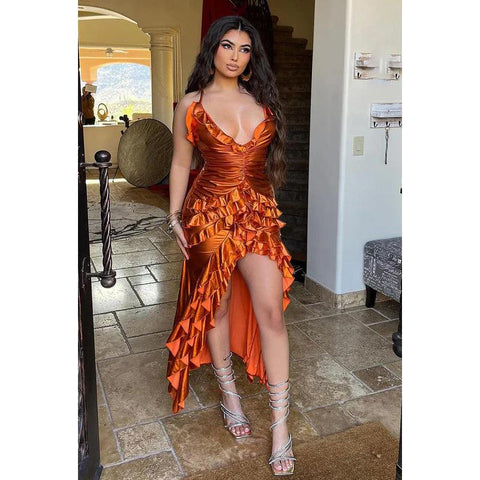 Vestidos de fiesta de noche sexys y atractivos con escote en V, abertura lateral, fruncido y espalda descubierta