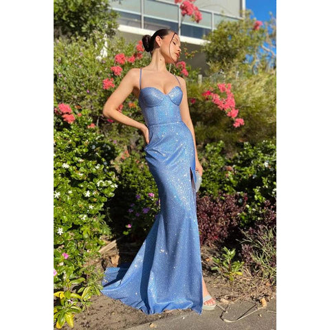 Vestido de fiesta sin mangas con escote en forma de corazón, lentejuelas y abertura