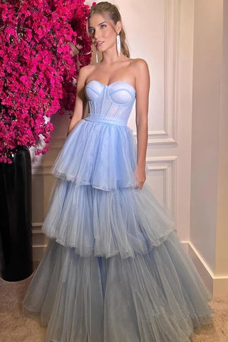 Vestido largo de fiesta de tul con volantes escalonados y corte en A
