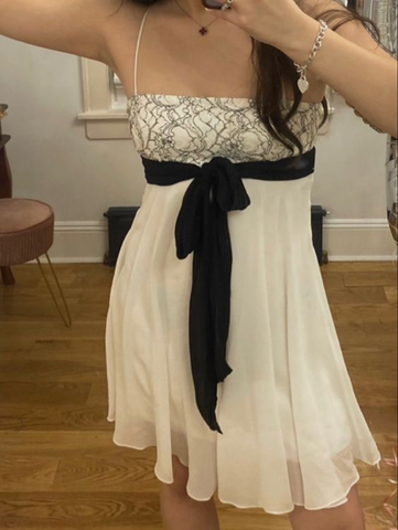 Precioso vestido blanco de corte A para fiesta de bienvenida o playa Y6713