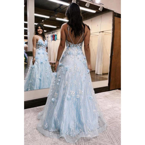 Robe de bal élégante et luxueuse à bretelles spaghetti et col en V avec appliques