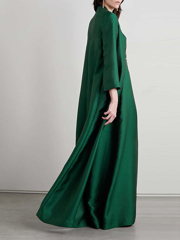 Vestidos de noche holgados de manga larga en color liso con bordado 