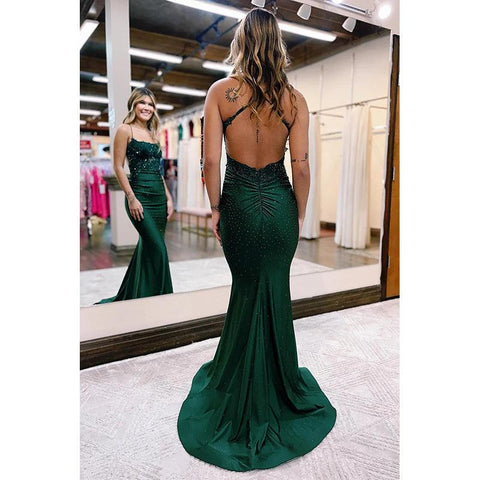 Vestido de fiesta largo de sirena con tirantes finos, apliques de encaje y cuentas brillantes