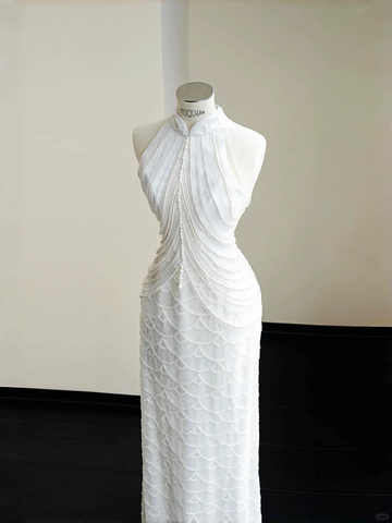 Robe de soirée longue fourreau élégante blanche à sequins, perles et chaîne Y8670
