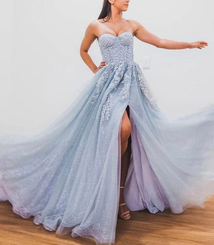 A-Line Evening Gown Sparkle & Shine Dress Formal Court Train Sleeveless Sweetheart Tulle with Beading Slit Appliques